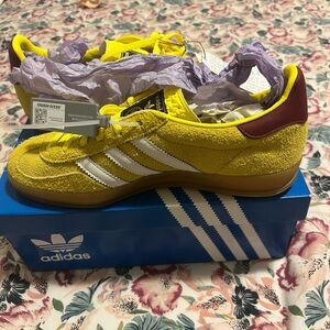 adidas | Shoes | Adidas Gazelle Indoor Womens Bright Yellowburgundy Size 7  New | Poshmark